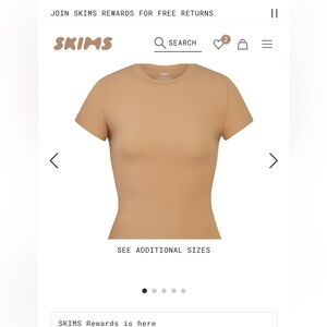 NWOT SKIMS Fits Everybody Tees